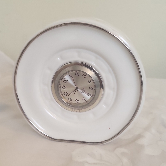 Lenox White Porcelain Mini Clock with Silver Trim Vintage - Picture 1 of 3